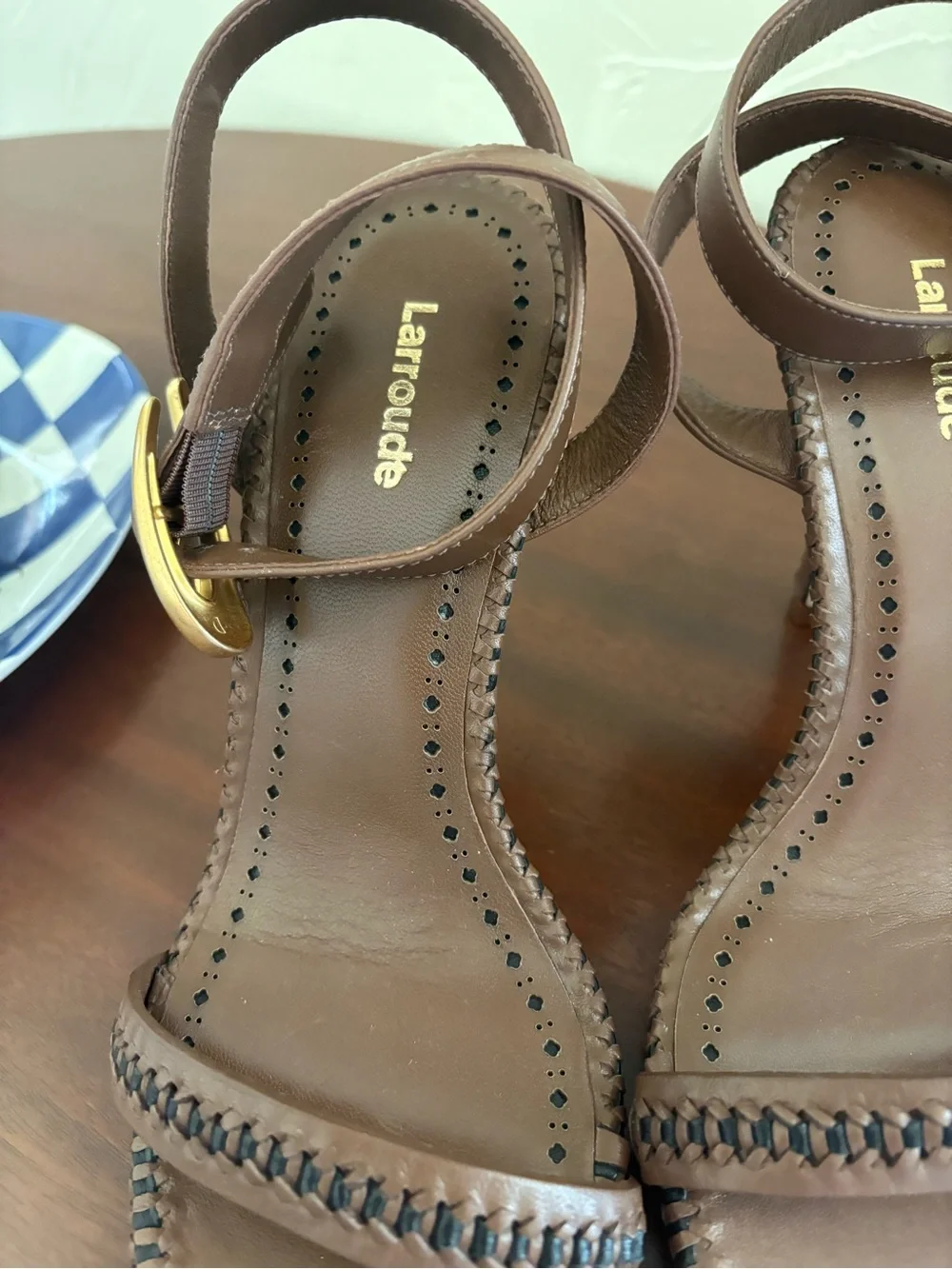 NEW Larroudé Verona stiletto sandals in a burnt umber leather size 7.5